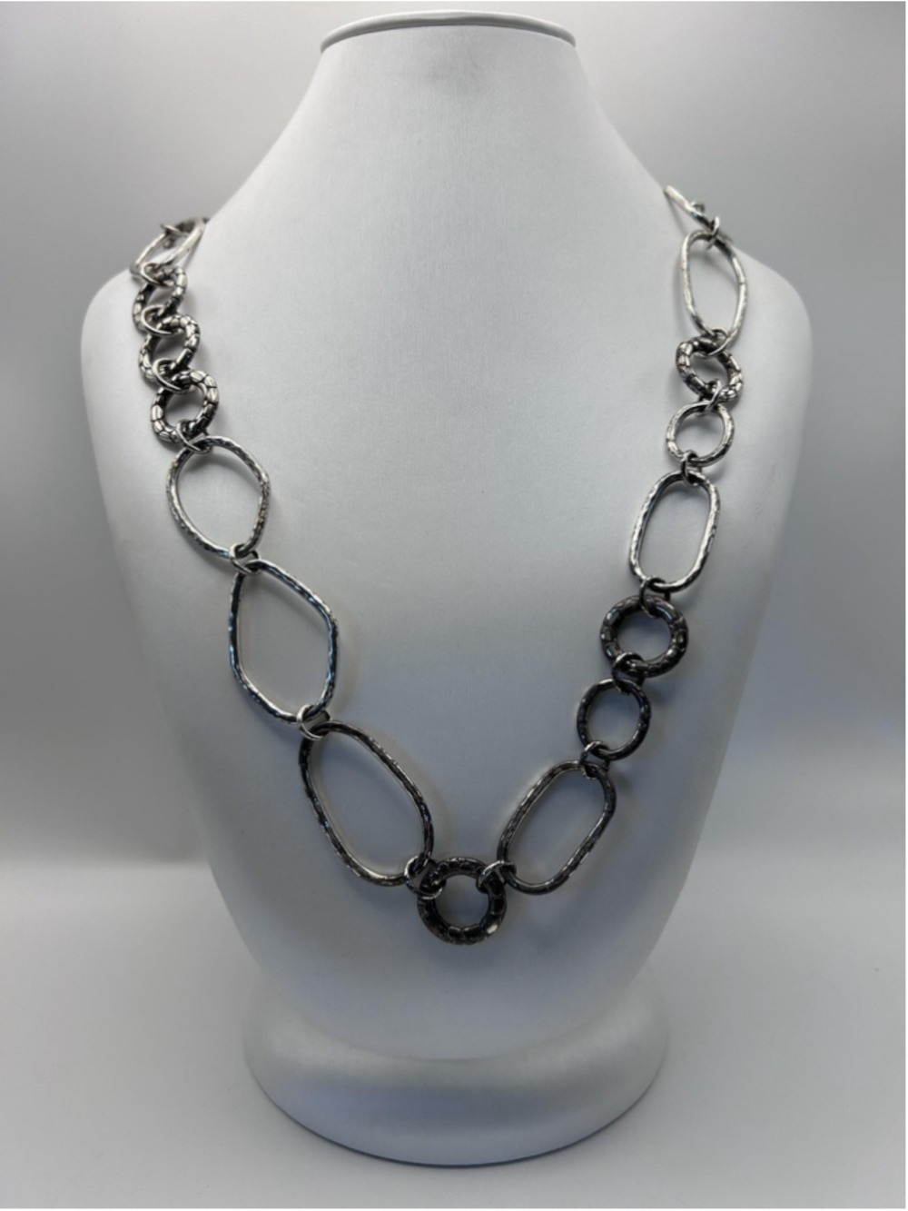 Brighton Necklace Silver Tone Hammered Oval Chain Statement Lobster Clasp 18 In